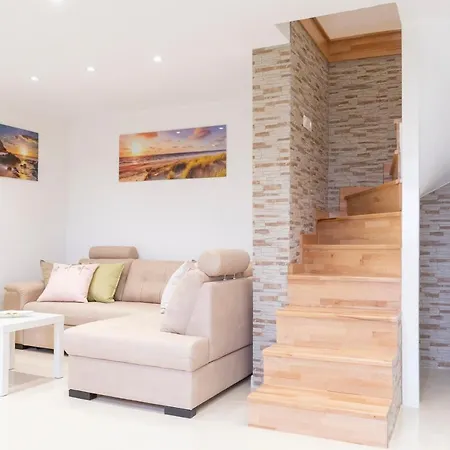 Milok Holiday home *